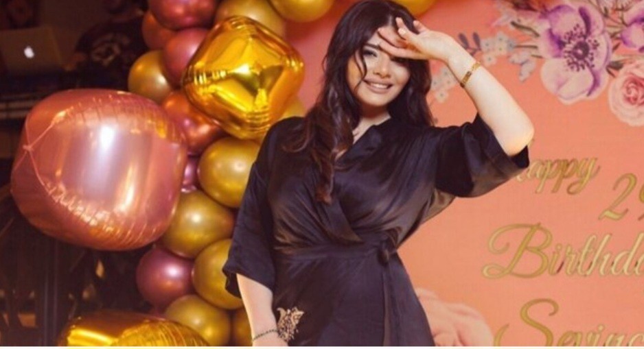 Tanınmış bloger evli kişi ilə EŞQ YAŞAYIRMIŞ: Həyat yoldaşı ifşa etdi – FOTO