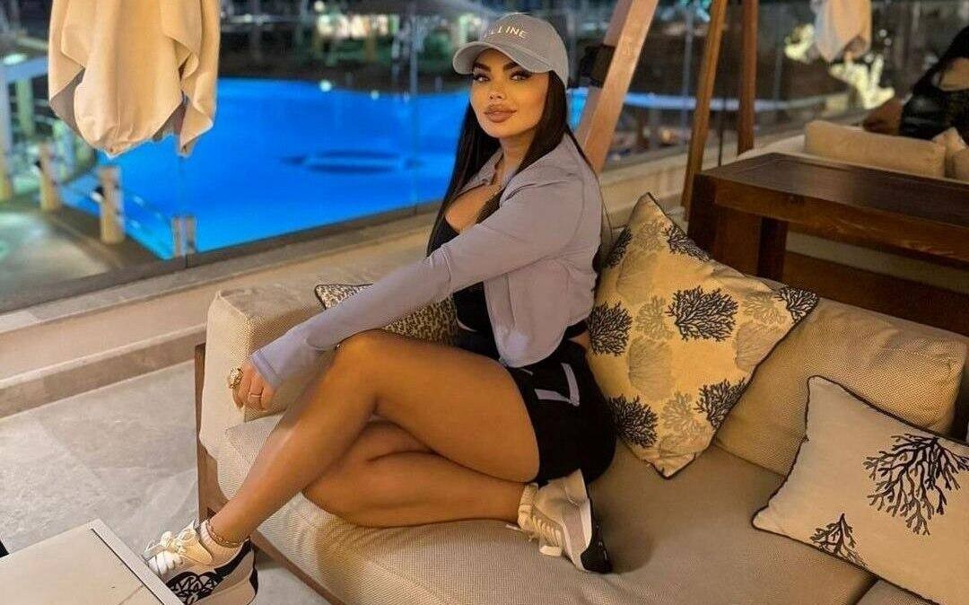 “2 günlük istirahətimə 16 min dollar xərcləyirəm”