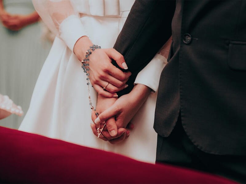 DƏHŞƏT: Gəlin toydan 16 gün sonra bütün qızılları götürüb QAÇDI – VİDEO