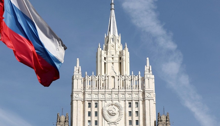 Rus dilinə qayğı adı ilə Cənubi Qafqaza YENİ HƏMLƏ