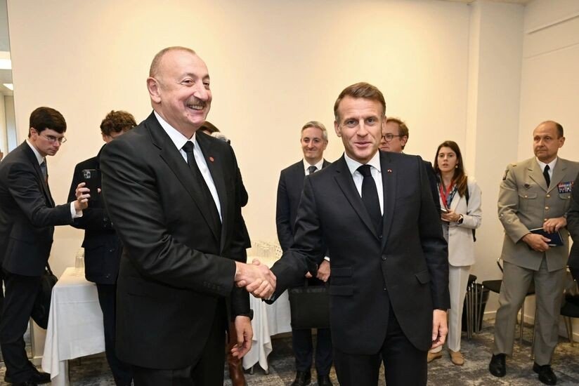 İlham Əliyev Makronla görüşdü – YENİLƏNİB