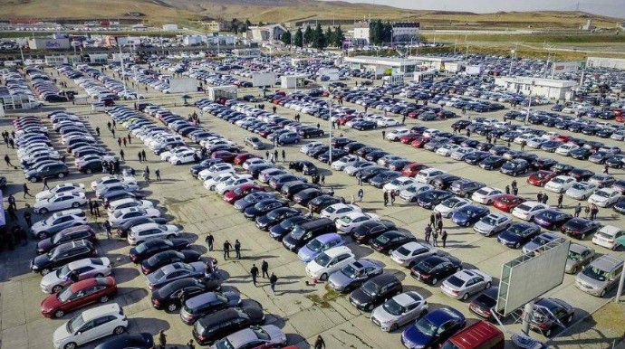 Azərbaycanda Çin avtomobilləri ucuzlaşdı (VİDEO)