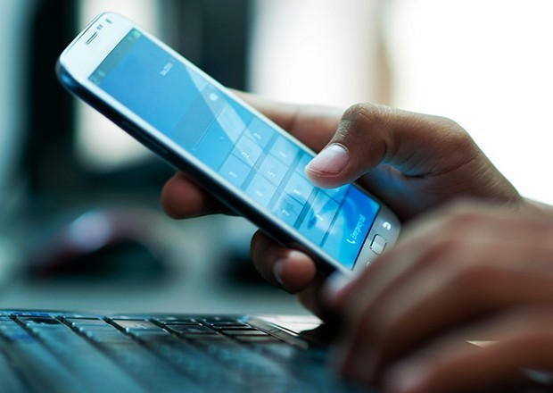 Başqa kişiyə yazdığı mesajı çaşıb ərinə yolladı – 16 kişi ilə danışan gəlinin ailə dramı – VİDEO