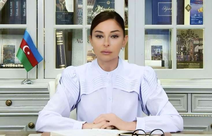 Mehriban Əliyeva Müstəqilliyin Bərpası Günü münasibətilə paylaşım etdi – FOTO