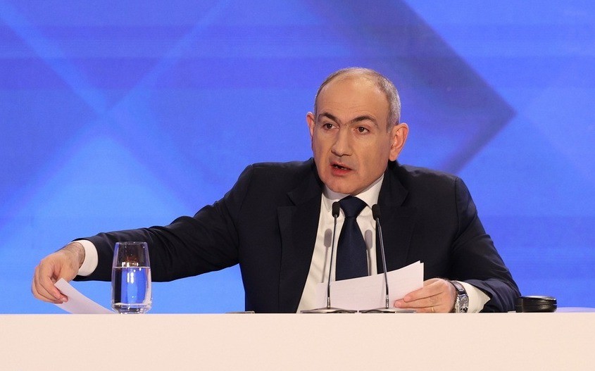 Paşinyan: “Sarkisyan getmək istəmirdi – iki dəfə vaxt istədi”