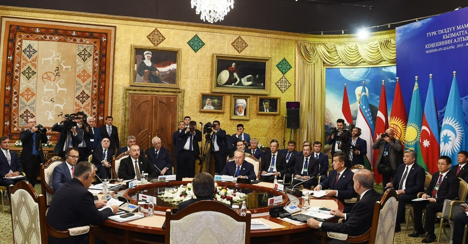 Azərbaycana dost ölkə türk kimliyindən imtina edir? – Gözlənilməz