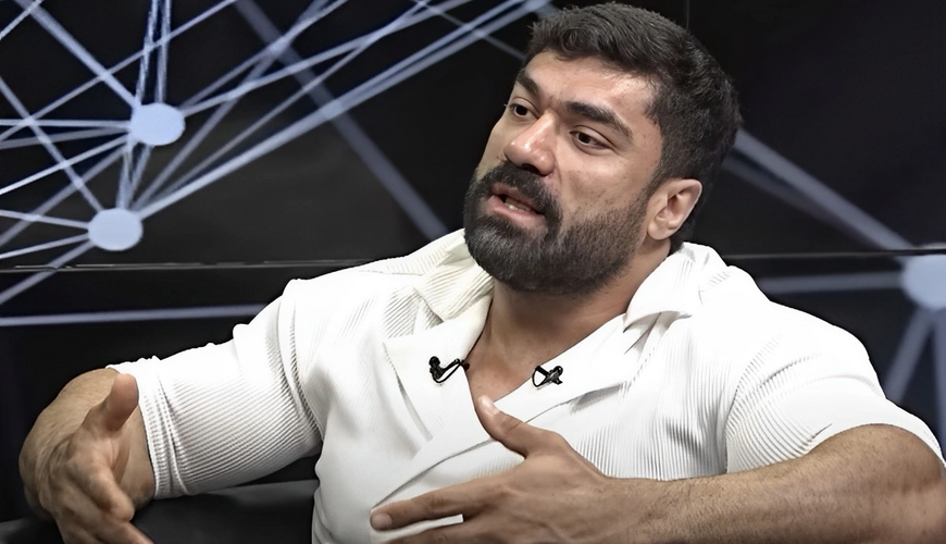 Tanınmış xanəndə efirdə göz yaşlarını saxlaya bilmədi – VİDEO