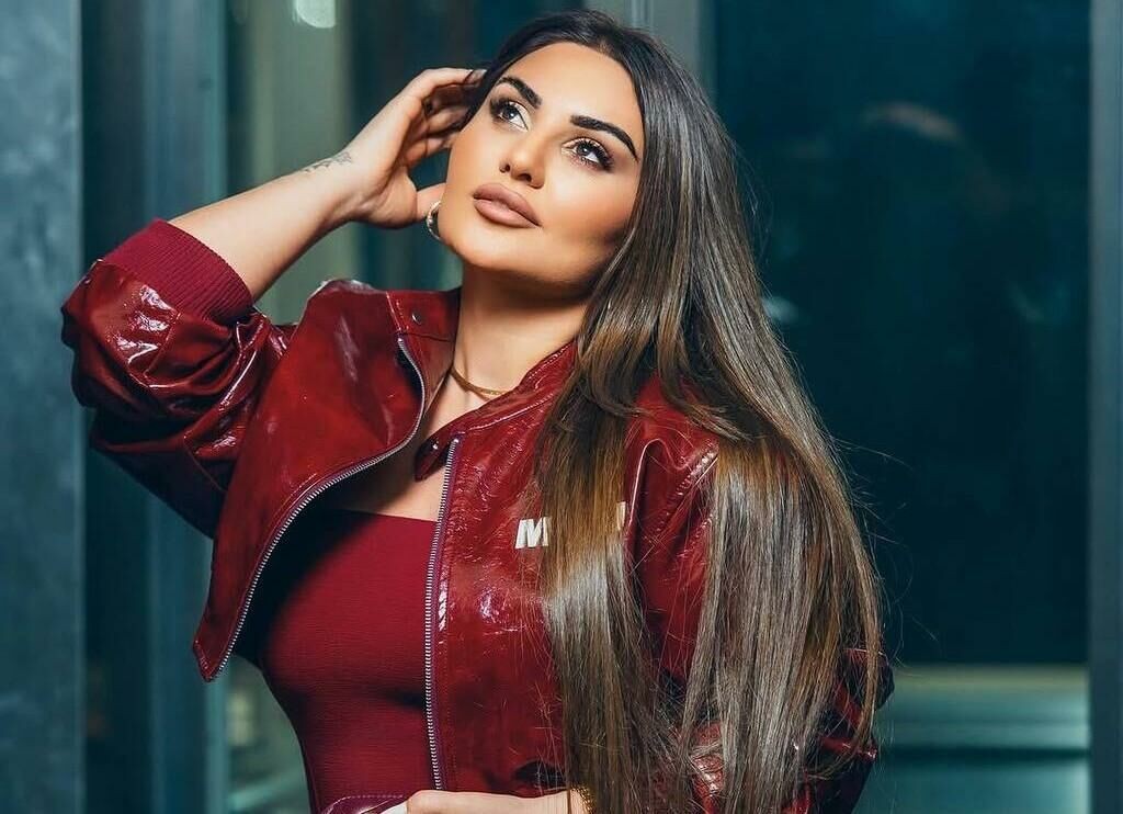 Şəbnəmin fanatına etdiyi hərəkət qınandı – VİDEO