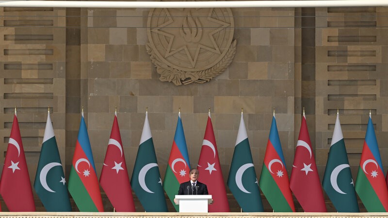 Pakistan Baş naziri: Azad edilmiş ərazilərdə yenidənqurmanın sürəti fenomenal xarakter daşıyır