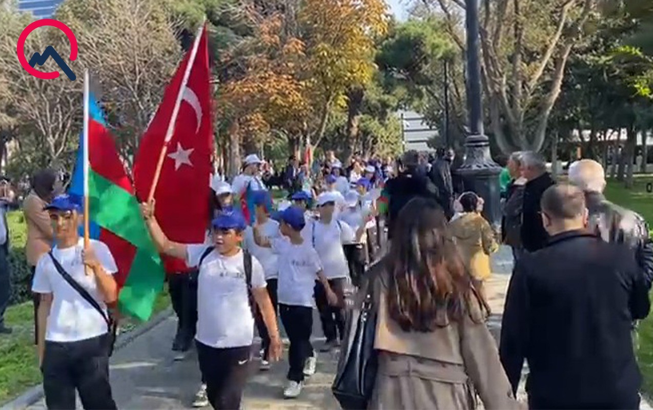 Bakı bulvarında izdiham… – VİDEO