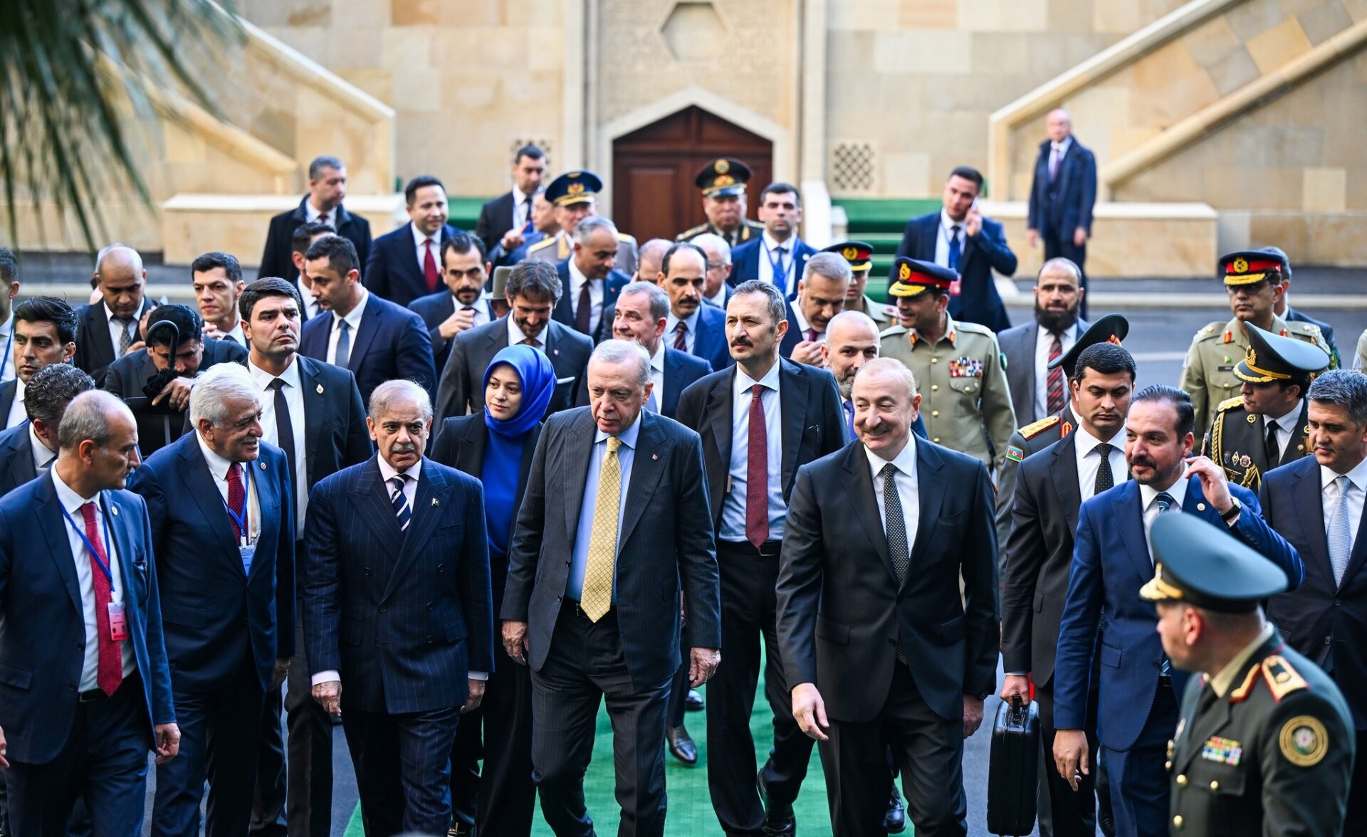 Bu ölkələr də Zəfər paradında yanımızda oldular – ADLAR