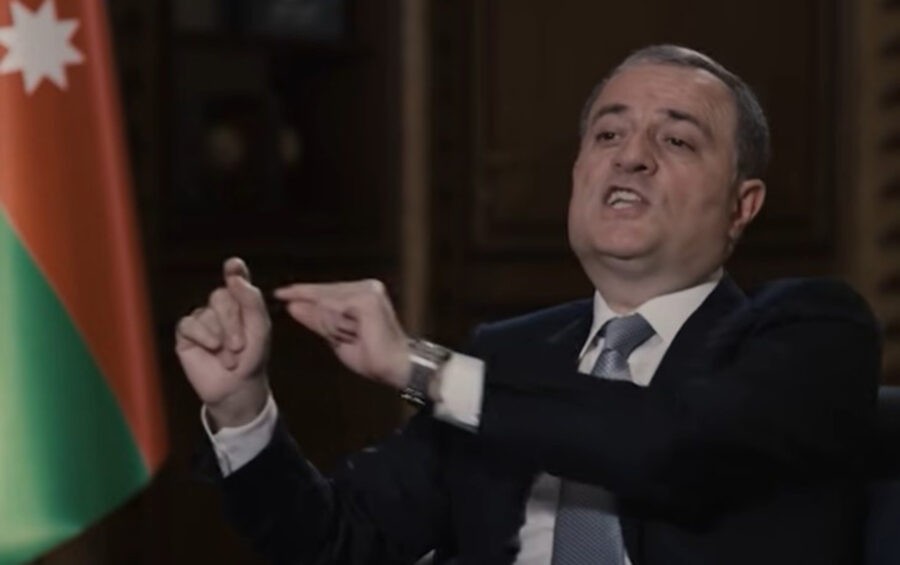 “Gülməli çıxırdı, titulunun yanında hər zaman elə qeyd edirdilər” – Bayramov