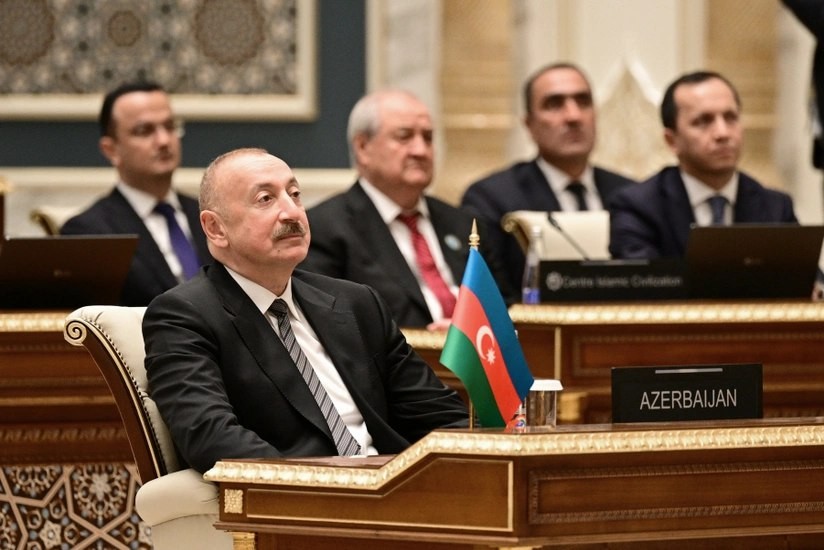 Prezident Daşkənddə “Gələcəyin İrsi” Beynəlxalq Mükafatının təqdimat mərasimində – FOTO