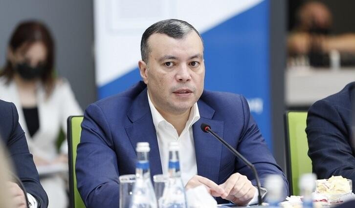 Sahil Babayev 1 milyard manatı banka qoydu 