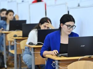 image-1764095371_imtahan-muellim