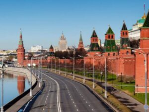 image-1673355159_kreml-naberezhnaya-moskva