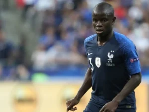 image-fabrizio-duyurdu-fenerbahce-kante-transferini-bitirmeye-cok-yakin-9qnx