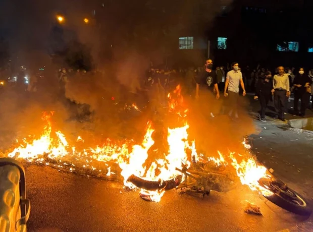 image-iiedyvwdacaxlx0j7zgtbbgd3y958at5v2aohx6w_825