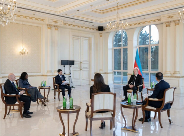 image-prezident-memurlar