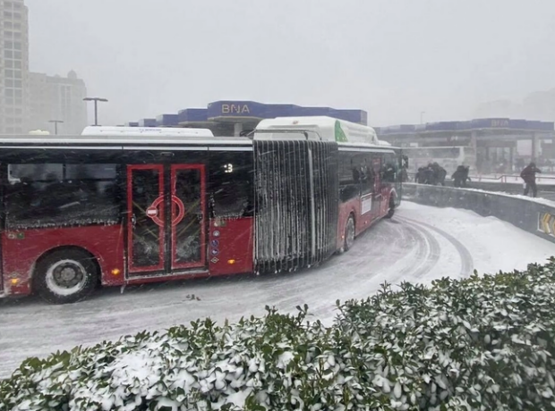 image-qarli-hava-avtobus