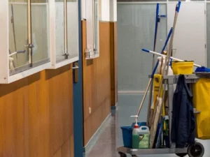 image-universitede-skandal-sahte-diplomayla-hademelikten-koordinatorluge-yukseldi-mius