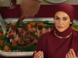 image-domuz-eti-sahnesiyle-gundem-olan-hulya-avsar-in-19596872_8309_amp