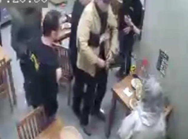 image-heimlich-manevrasiyla-kurtardi