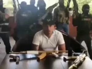 image-meksika-da-kartel-savaslari-el-yogurt-yeni-guc-19595844_2412_amp