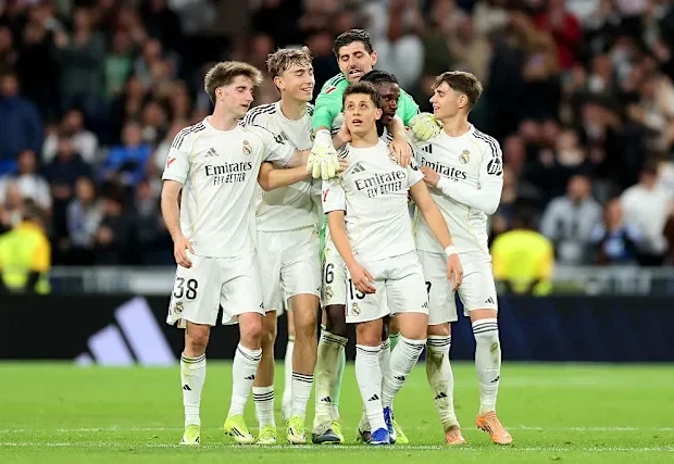 image-0dcaa1395cadd48f985769b7e7264e00