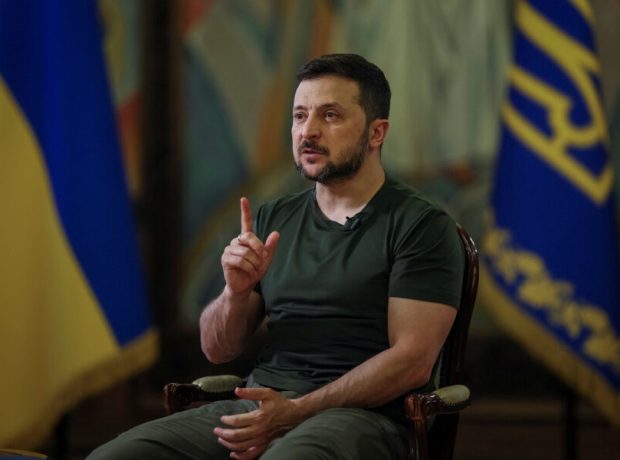 image-1770757627_1769944942_zelenskii-900x600-2