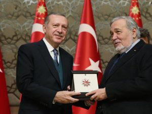 image-69b440966e93469b440966e935177342069469b440966e93269b440966e933-1