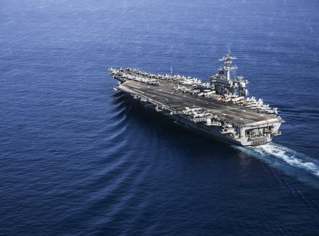 image-abraham-lincoln-transits-the-south-china-sea