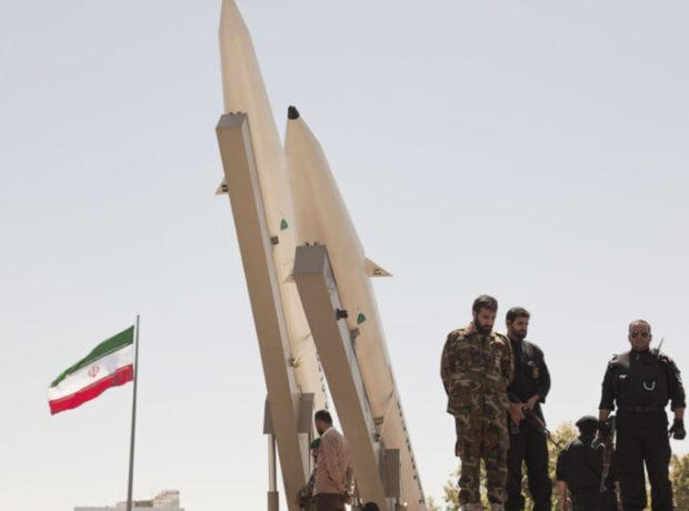 image-quds-day-rally-display-middleware-missiles-zulfiqar-rocket-iranian-revolutionary