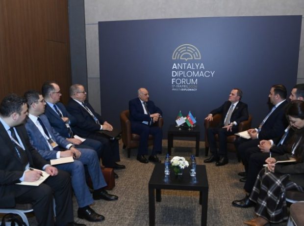 image-69e37d7d8b6bd69e37d7d8b6be177651647669e37d7d8b6ba69e37d7d8b6bb