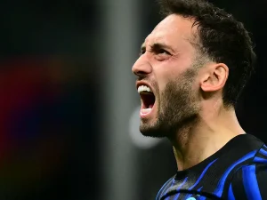 image-hakan-calhanoglu-23-324475