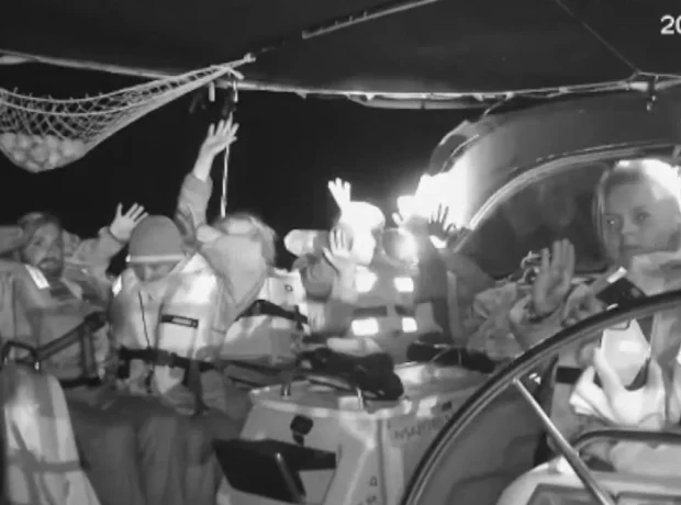 image-israilin-sumud-filosuna-saldirdigi-anlar-22-gemi_1ad8f1a843_amp