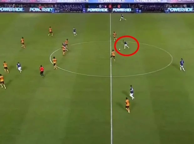 image-lionel-messi-arda-gulerin-orta-sahadan-attigi_8e75d84691_amp