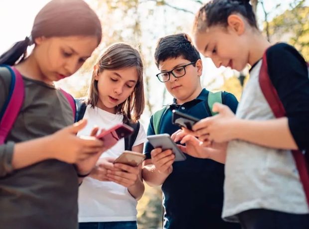 image-sosyal-medyaya-ve-dogum-iznine-yonelik-19774903_6672_amp